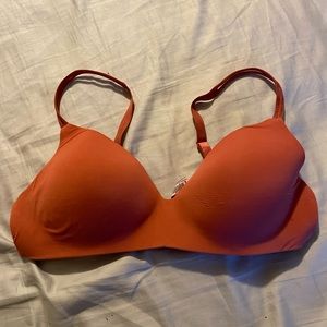 Victoria Secret Wireless Bra
